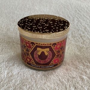 FROSTED CRANBERRY BATH & BODY WORKS 3-WICK CANDLE